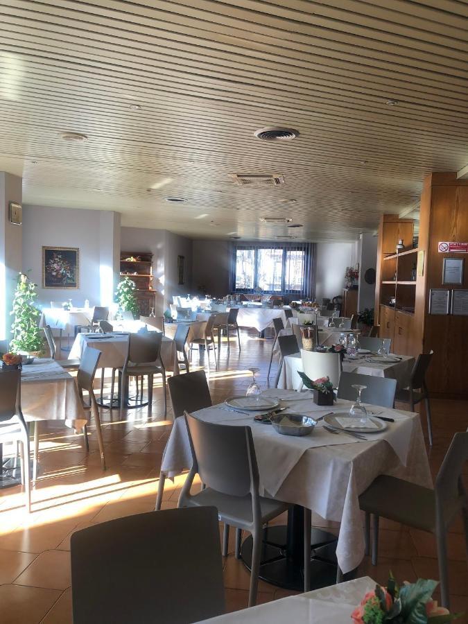 Albergo Casa Dell'Ospite Брешия Экстерьер фото