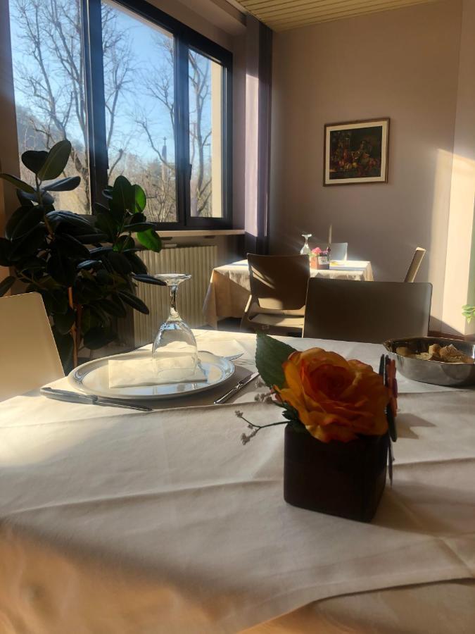 Albergo Casa Dell'Ospite Брешия Экстерьер фото