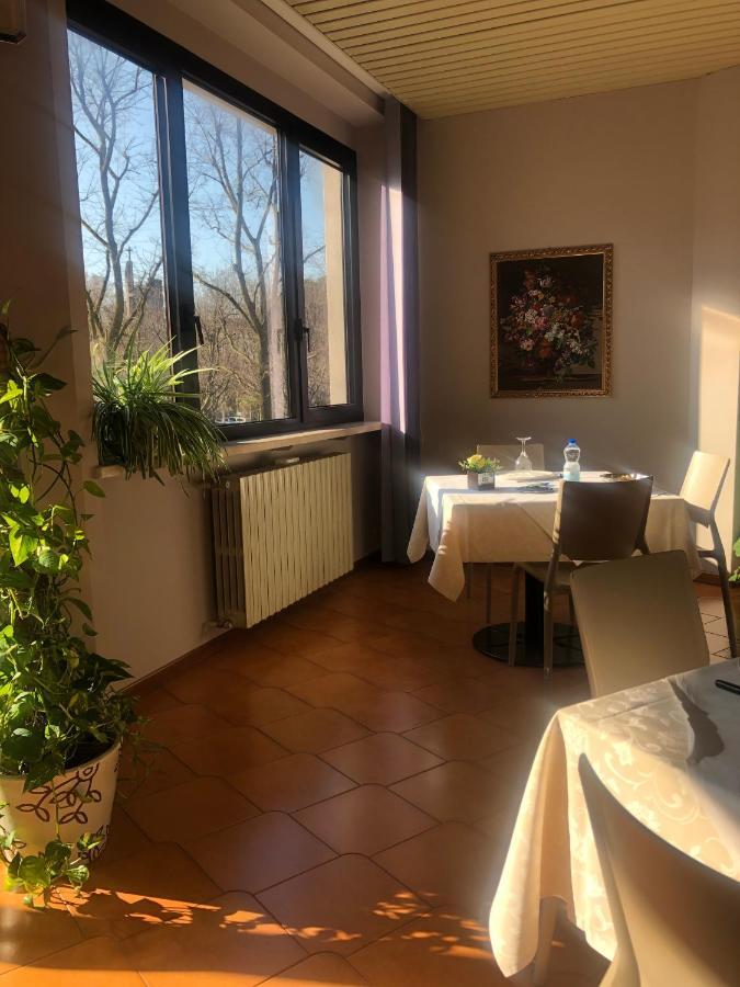 Albergo Casa Dell'Ospite Брешия Экстерьер фото