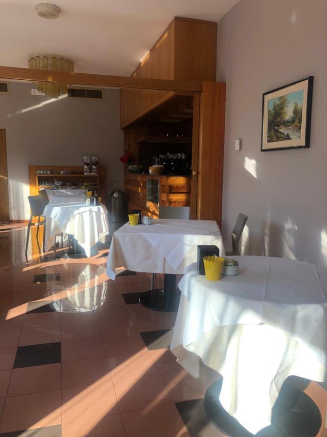 Albergo Casa Dell'Ospite Брешия Экстерьер фото