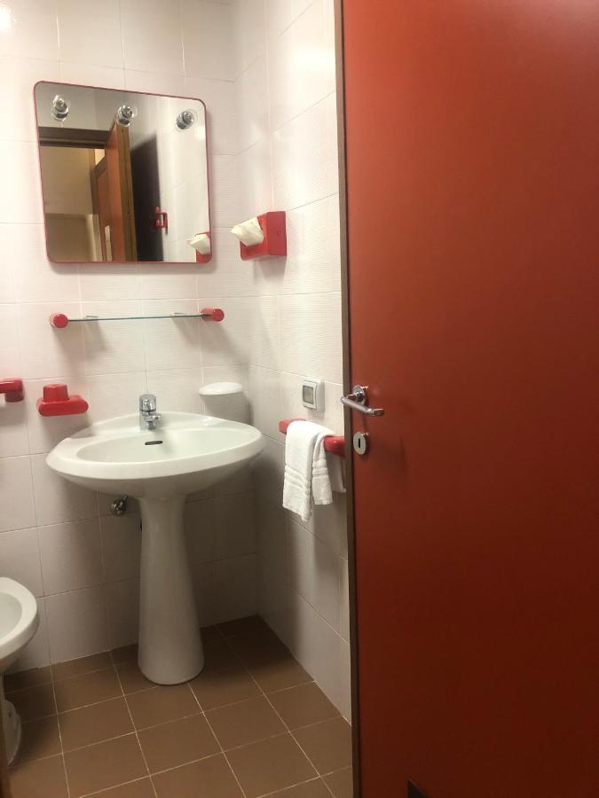 Albergo Casa Dell'Ospite Брешия Экстерьер фото